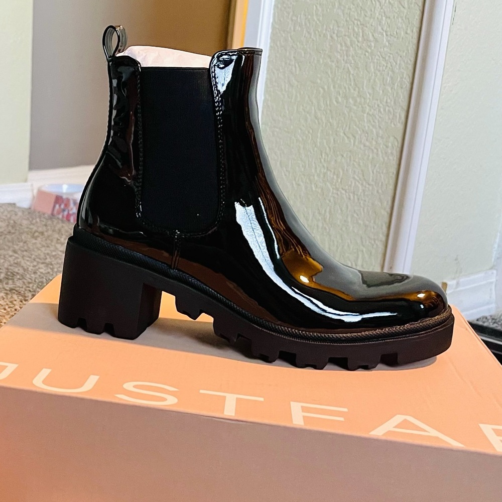 Black patent bootie